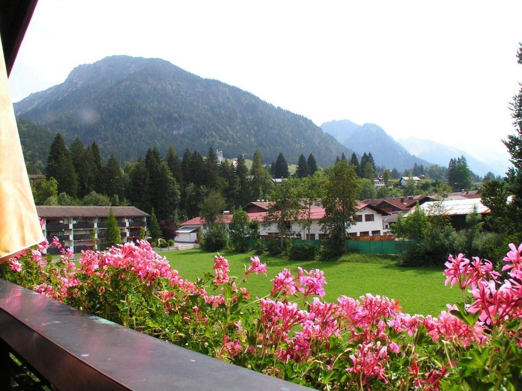 Hotel Mueggelturm Oberstdorf Szoba fotó
